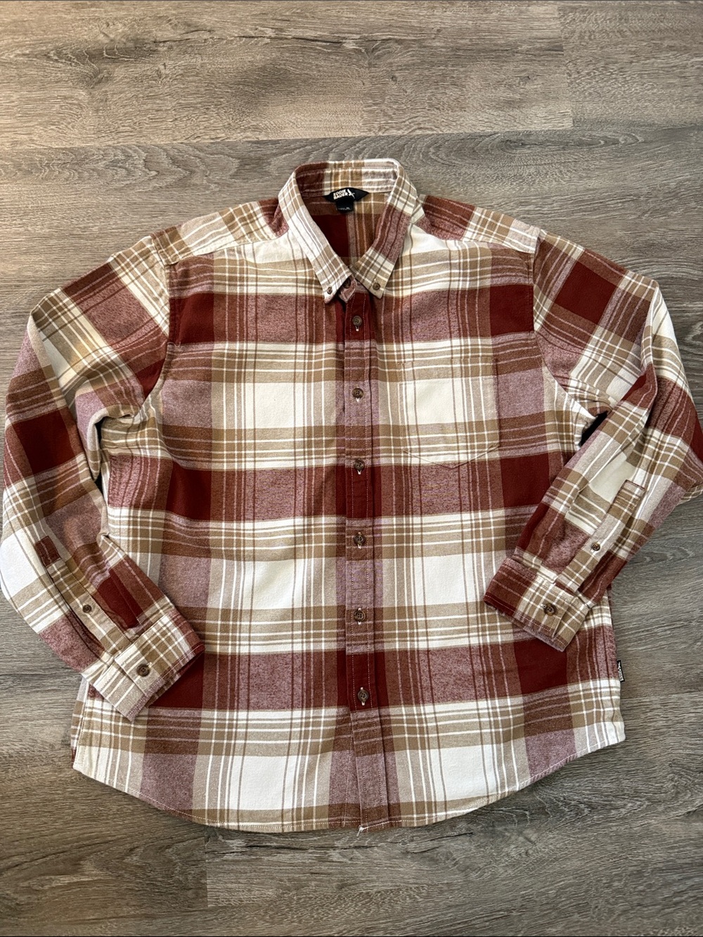 Eddie Bauer Men's xl rust, Cream & Tan Plaid Button-Down flannel Shirt. Like new